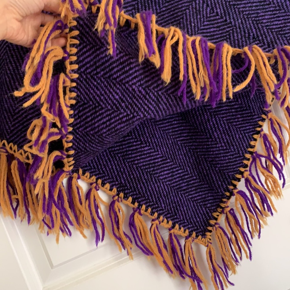 ❤️🔥 *** SOLD *** Artisan child’s poncho - handwoven in Quebec - Picture 5 of 10